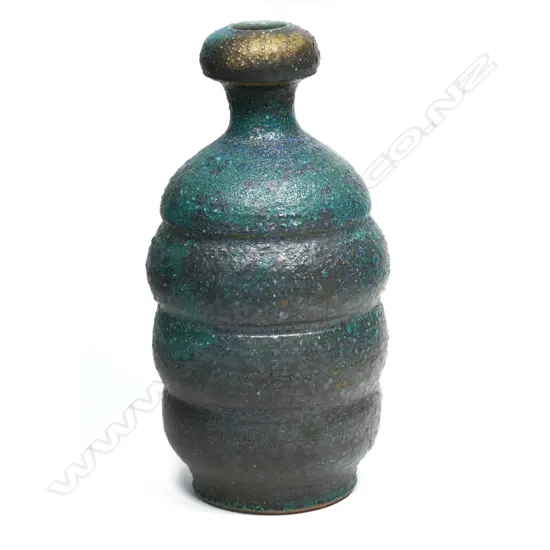 Graeme Storm stoneware ribbed ovoid vase