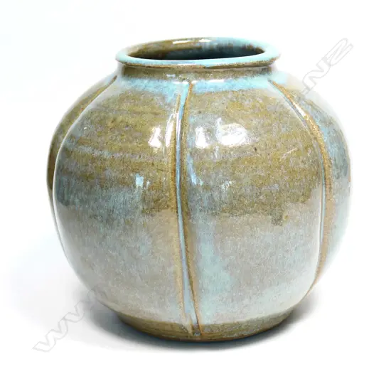 Graeme Storm stoneware lobed spherical vase