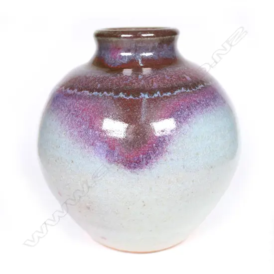 Graeme Storm stoneware ovoid vase
