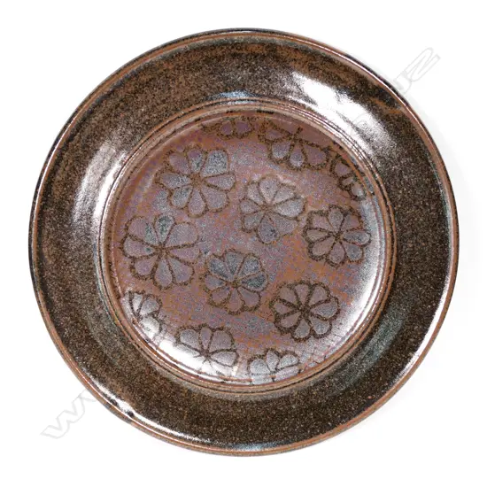 Graeme Storm stoneware dish