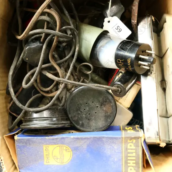 BOX INCLUDING 1stAID KIT