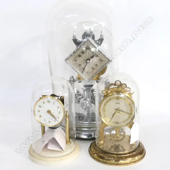 400 DAY DOME CLOCK & 2 SMALL DOME CLOCKS . TALLEST H.290mm