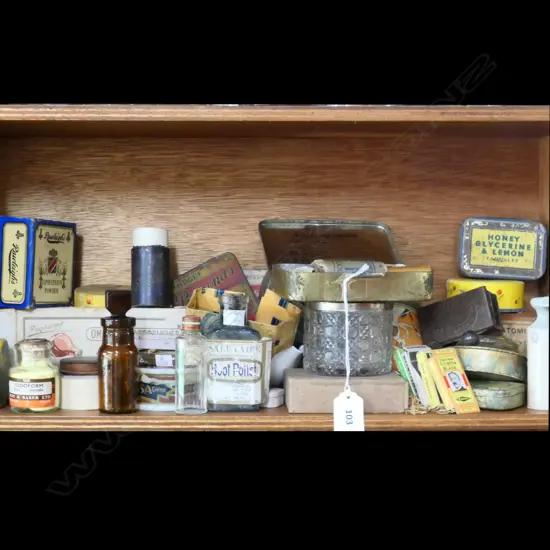 COLLECTION OF SMALL ASSORTED PHARMACEUTICAL ITEMS