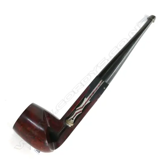 TOBACCONIST'S CUTAWAY DISPLAY BRITISH BRIAR PIPE. L.240mm