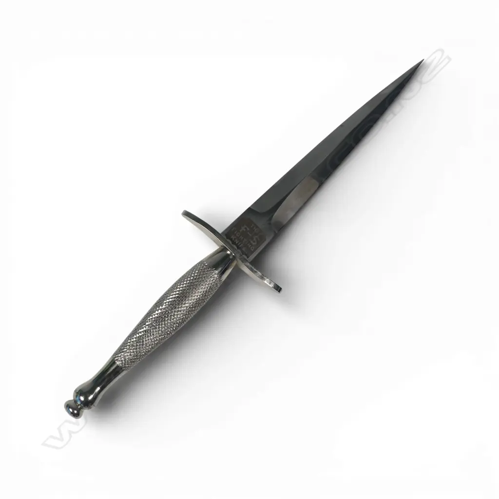 Replica Fairbairn-Sykes 1st Pattern Commando Knife by Peter Parkinson NZ with 3" curved crossguard, Image 1++