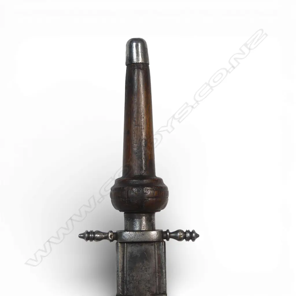 19thC provincial Spanish boar hunting plug bayonet, with 8" double-sided blade, Image 1++