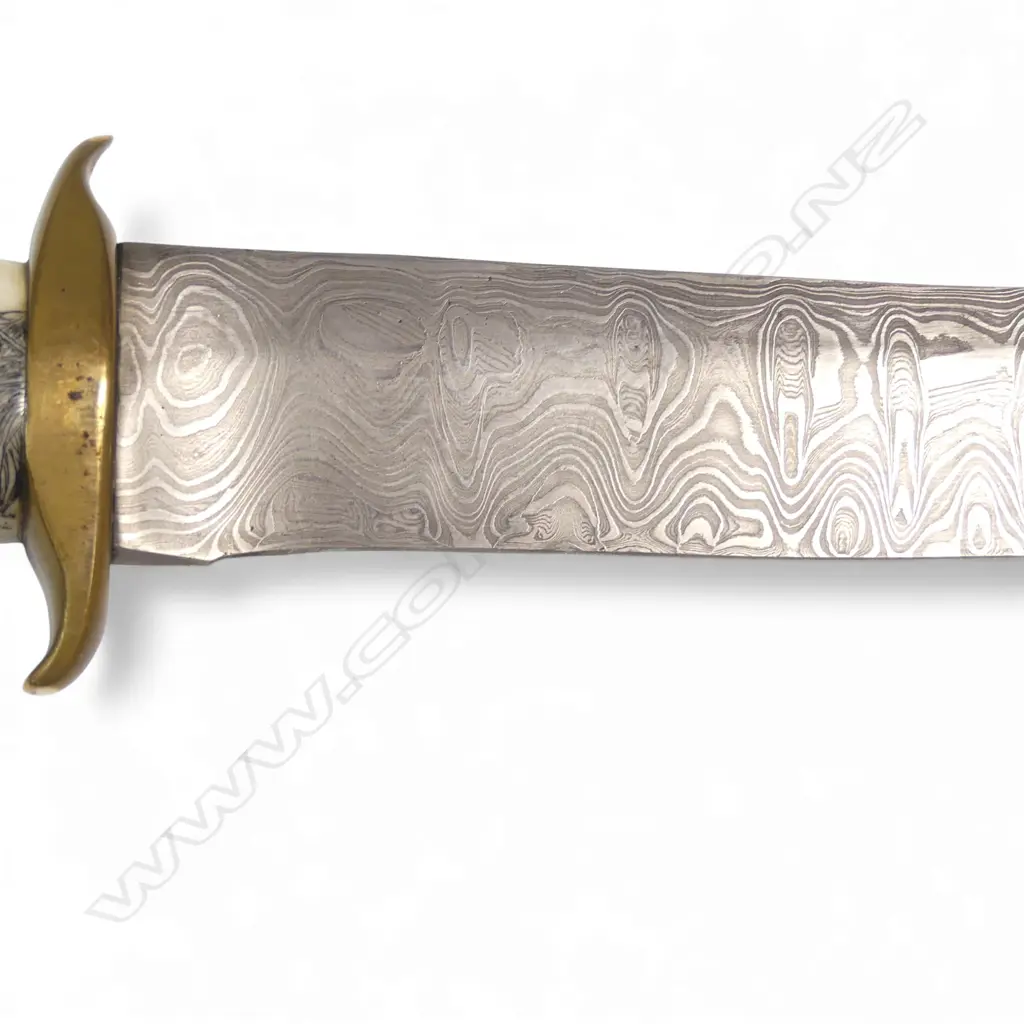 Damascus recurve-bladed hunting knife by Brian McDonald Taupō with scrimshaw antler handle by Chris Short, Image 1++