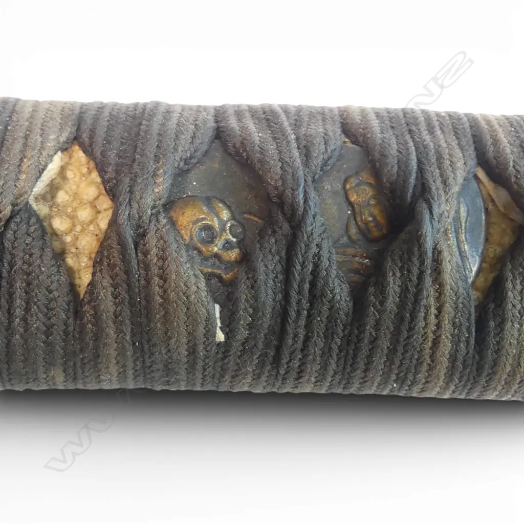 Japanese Wakizashi apparently signed 'Bizen Ju Osafune Katsumitsu' and dated a day in October in the tenth year of the reign of Emperor Tencho (1533), Image 1++