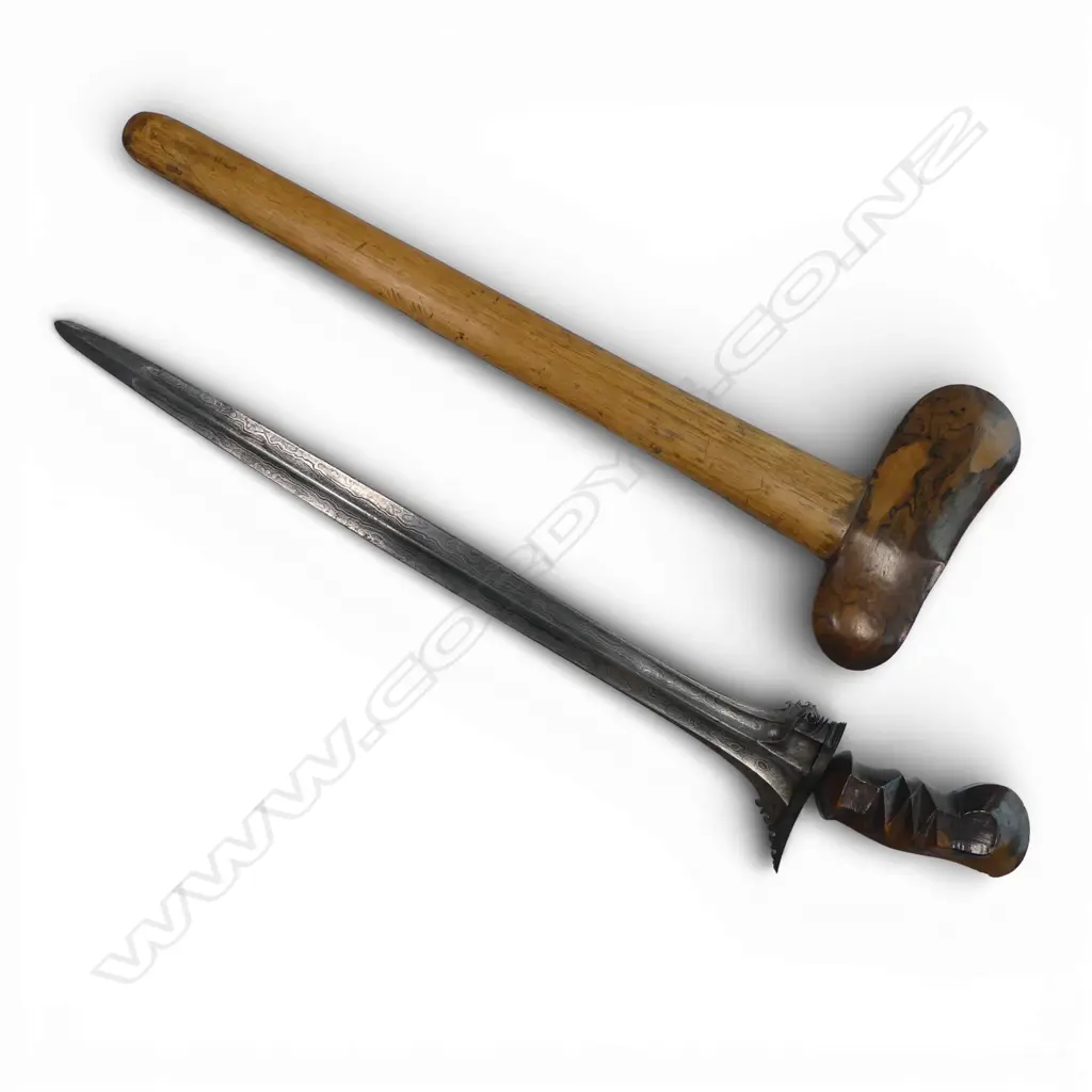 Impressive straight double edge bladed kris, Image 1++
