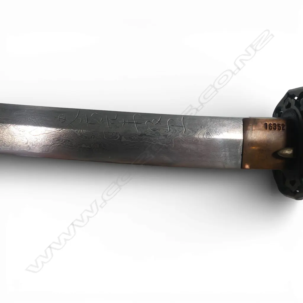 Replica Shin Gunto Japanese Army Sword with Damascus pattern 29" curved blade, Image 1++