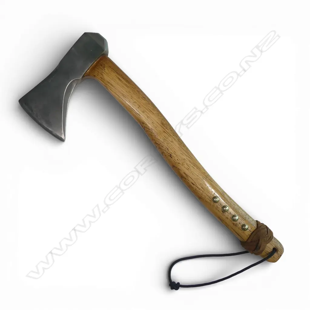 Oak handled hatchet with drop edged blade. L.450mm Image 1++