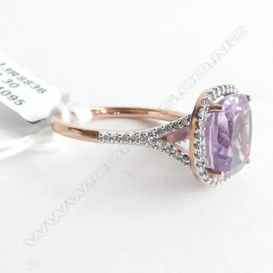 9CT AMETHYST & DIAMOND RING 3.66gms