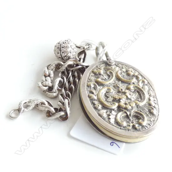 SILVER CHAIN BRACELET AND SILVER PLATE IVORINE NOTEBOOK