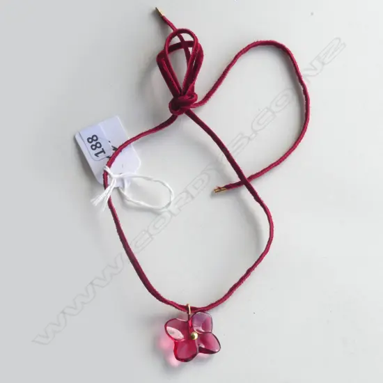 BACCARAT 750 STAMPED RED GLASS PENDANT ON VELVET NECKLACE