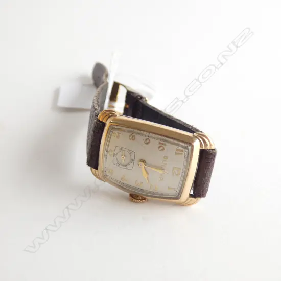 C.1940 BULOVA WRIST WATCH APPARENTLY WORKING...