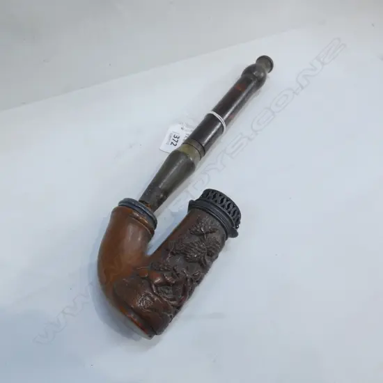 19thC GERMAN CARVED WOOD TOBACCO PIPE...