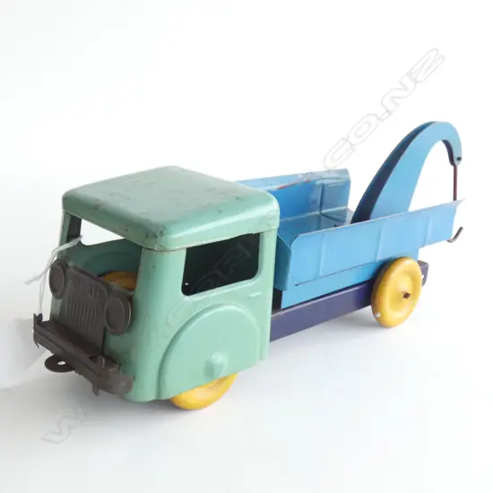 RARE TIN PLATE HERCULES NZ TOW TRUCK L.330mm...