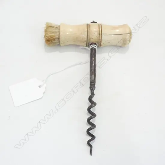 OLD BONE HANDLED CORKSCREW