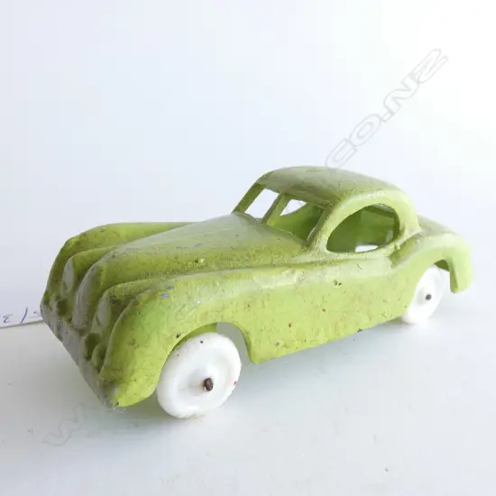 GREEN JAGUAR FUN HO CAR L.120mm