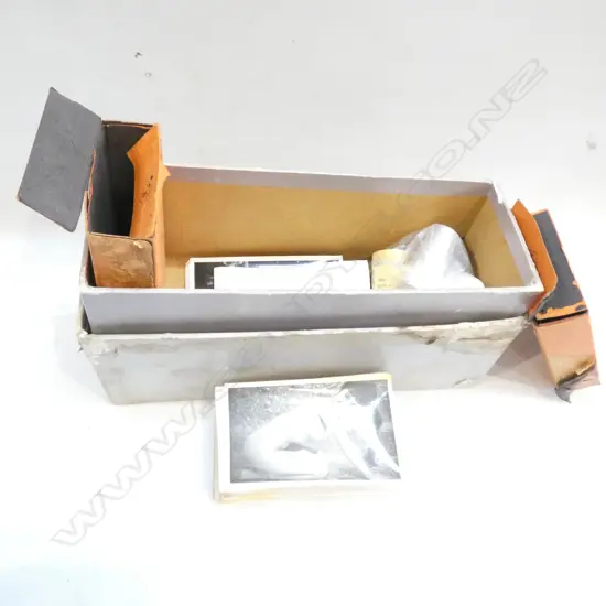 COLLECTION MID CENTURY NAKED LADY PHOTOGRAPHS