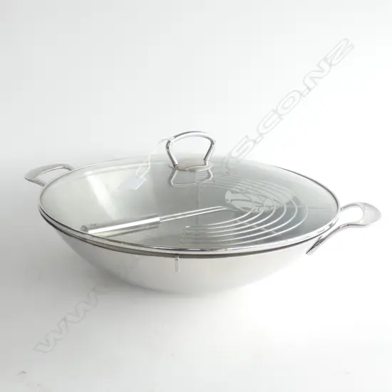 LG WMF STAINESS STEEL WOK - GLASS LID + RACK & SCOOP DIA  375MM