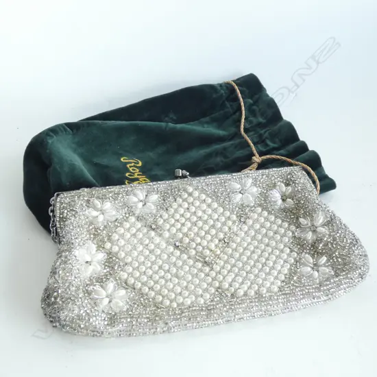 PEARL & GLASS BEAD EVENING BAG