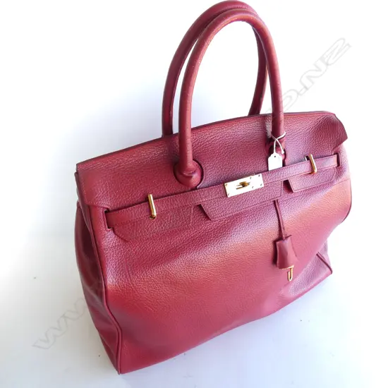 RED LEATHER BAG NO LABEL