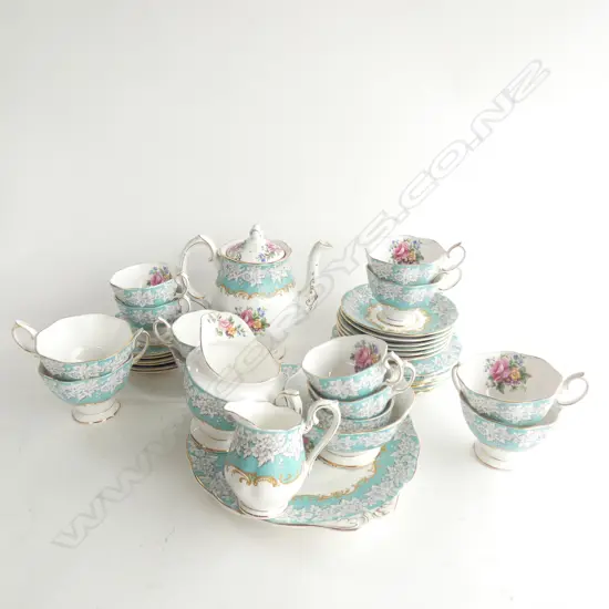 36 PCE ROYAL ALBERT 'ENCHANTMENT' COFFEE SET & PART TEA SET