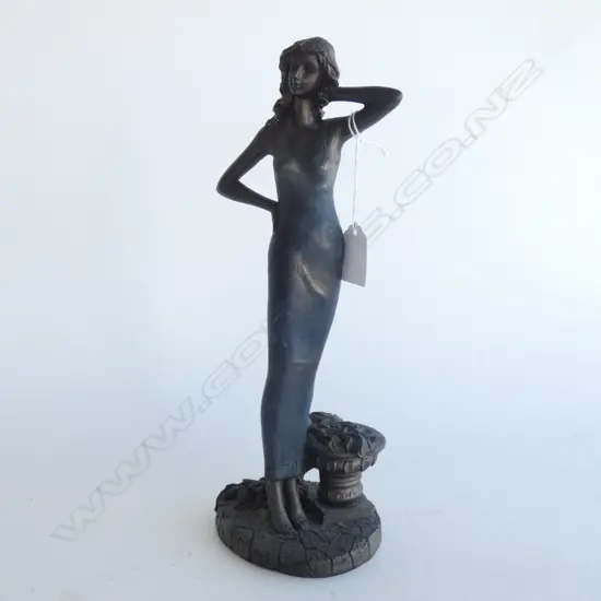 RESIN LADY FIGURINE H.320mm