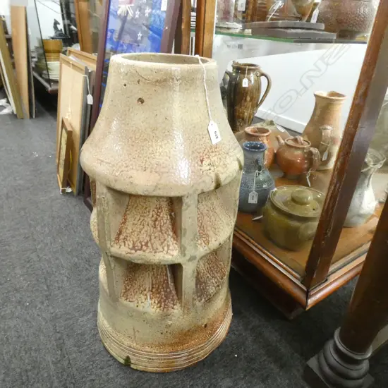 NZ COLONIAL SALT GLAZE CHIMNEY POT H.610mm