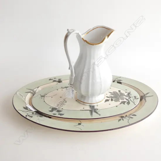 MINTON DRAGONFLY ASHET & DRAINER (L 425MM) & OLD ENGLISH IRONSTONE JUG H. 205MM...