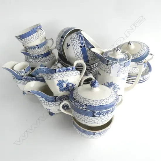 ADAMS 'JULIET' BLUE & WHITE PART DINNER & TEA SERVICE