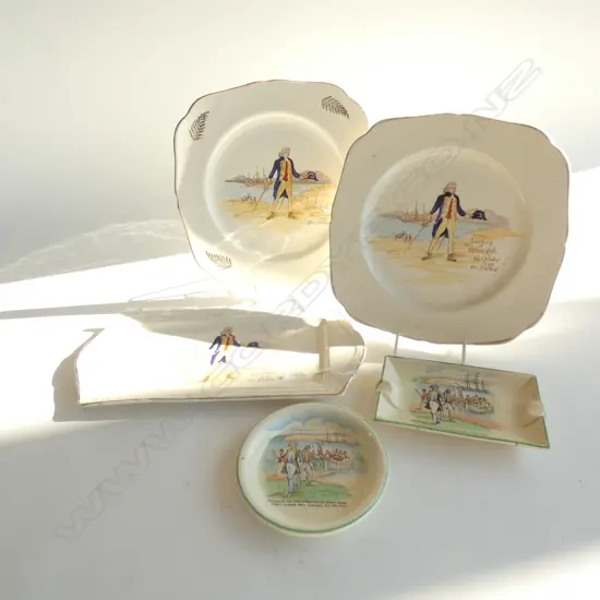 5 CAPTAIN COOK CHINA PIECES (CROWN DEVON & TUNSTALL)