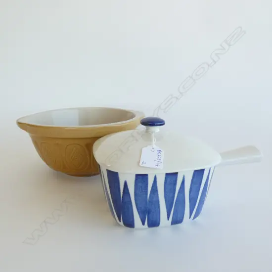 RORFRAND SWEDEN CERAMIC POT & MASON CASH STYLE MIXING BOWL 200mm dia