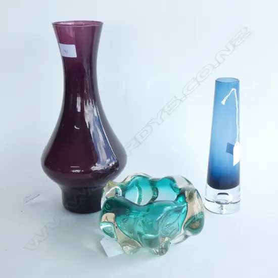 2 ART GLASS VASES; BLUE & PURPLE H.300mm + MURANO GREEN BOWL