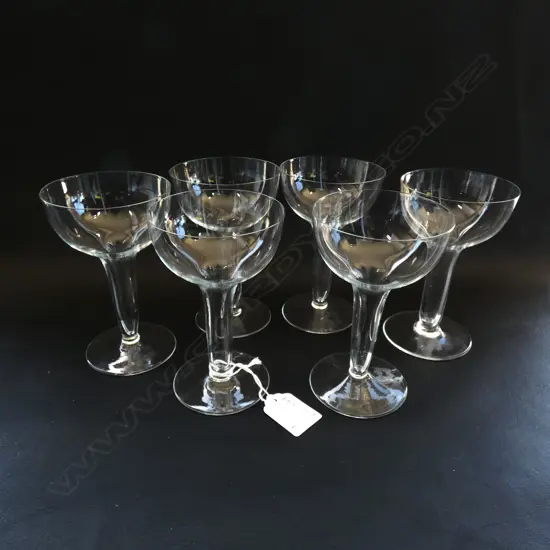 SET OF 6 HOLLOW STEM CHAMPAGNE GLASSES H.125mm