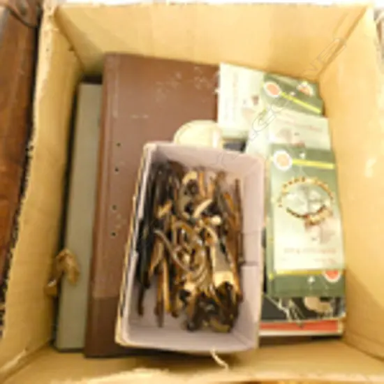 BOX LOT ASST. VINTAGE WATCH MANUALS, BROCHURES ETC