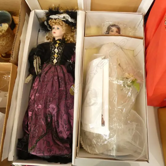 HILLVIEW LANE 'ANASTASIA' DOLL H.650mm, BOXED + JAN McCLEAN WEDDING DOLL