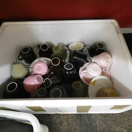 BOX LOT ASST. CROWN LYNN CUPS & SAUCERS; COLOUR GLAZE ETC