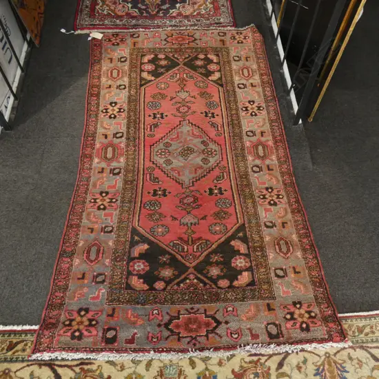 PERSIAN HERMEDAN RUG 2200 X 1300MM