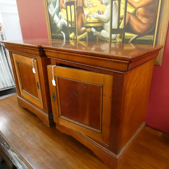 PR ORIGINAL GRANGE 'LOUIS PHILLIPE' FRENCH CHERRY BESIDE CABINETS W/ HIDDEN TRAYS. W. 555 X D. 390 X H. 600