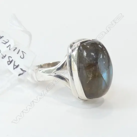 LABRODITE & 925 SILVER RING 