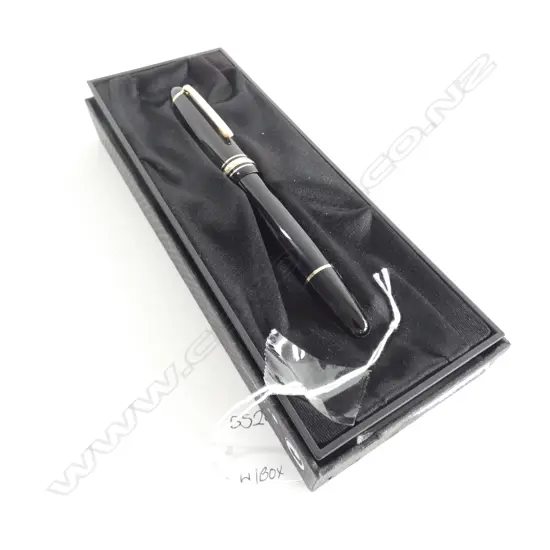 MONT BLANC BALL POINT PEN IN BOX 