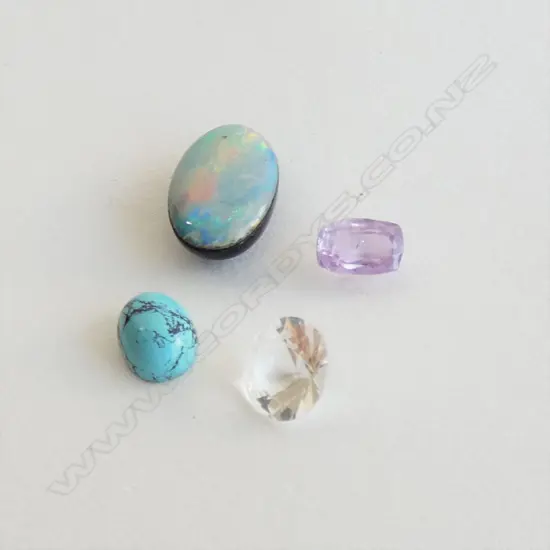 4 LOOSE GEMSTOMES. TURQUOISE. OPAL DOUBLET...