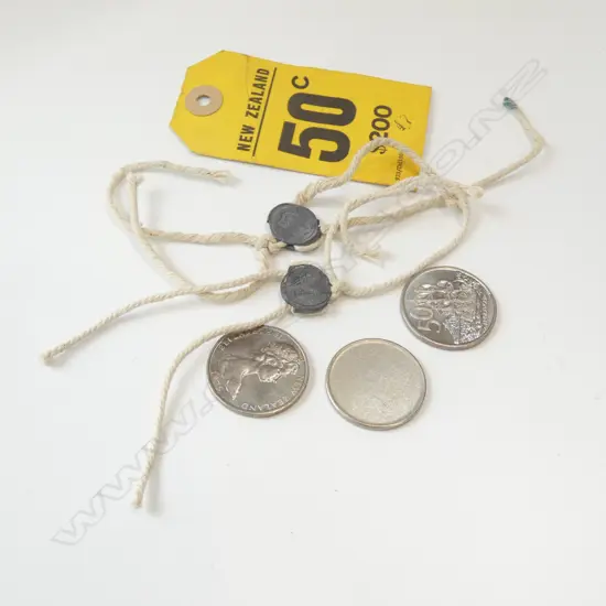 EXTREMELY RARE BLANK NZ 50C COIN + 2 CORRECT COINS + 2 MIS STRIKE COINS