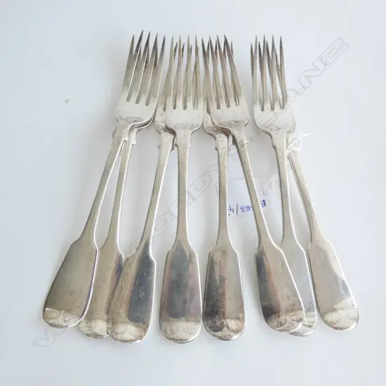 8 STG SILVER FORKS, LONDON 1843-1845 572 GRAMS