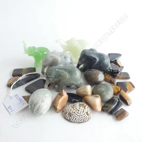 5 JADE & JADITE ELEPHANTS + POLISHED TIGERS EYE / STONE EGGS