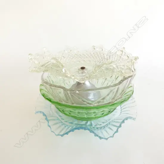 4 PCES DEPRESSIONWARE GLASS 250mm dia