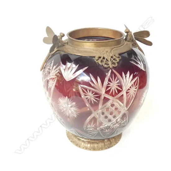 ETCHED RED CRYSTAL VASE w. DRAGONFLIES H.220mm