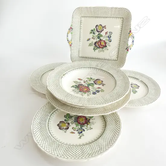 7 MASONS IRONSTONE PAISLEY PATTERN PLATES